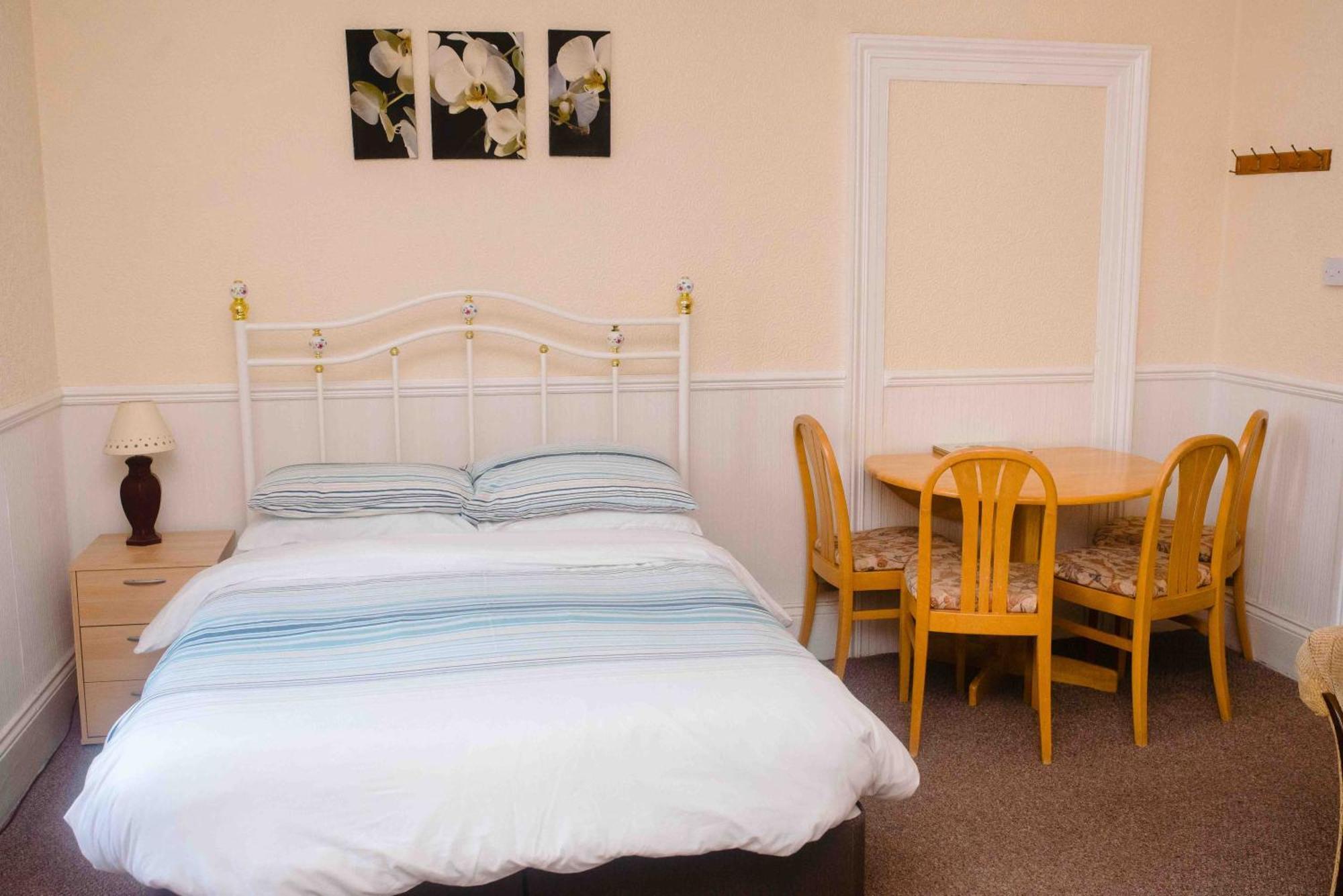 The Chadwick Aparthotel Skegness Buitenkant foto